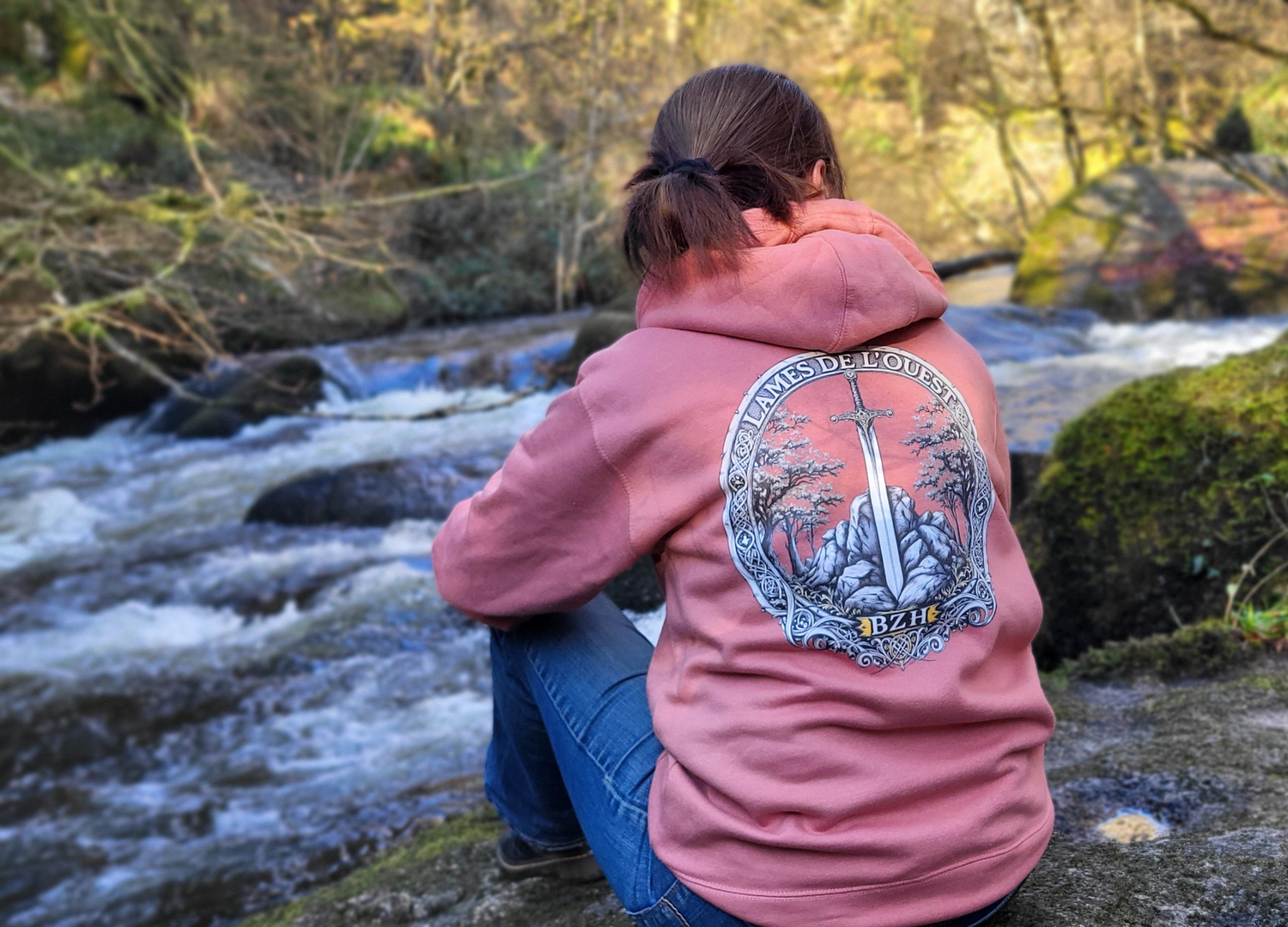 STREETWEAR