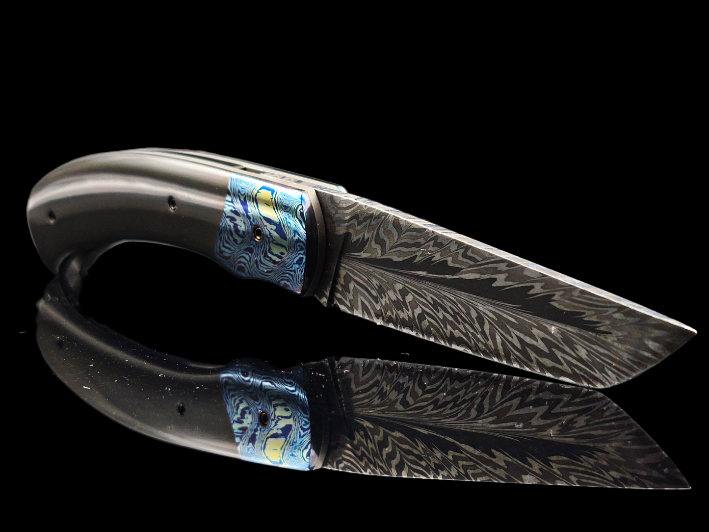 LINER LOCK CORNOUAILLE DAMAS MAISON / DAMAS TITANE ET ZIRCONIUM