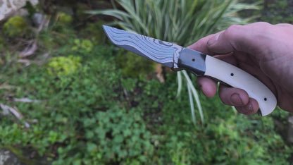 LINER LOCK CORNOUAILLE DAMAS MAISON / ZIRCONIUM ET IVOIRE DE PHACOCHERE